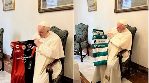 Papa Francisco presume sus playeras del Atlas y Santos
