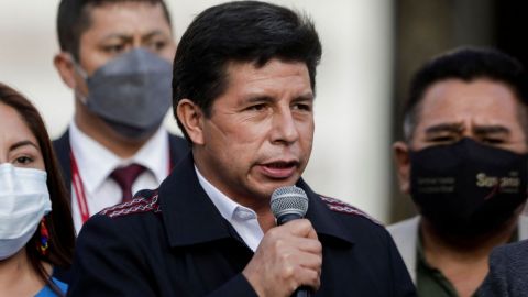¡Como AMLO! Pedro Castillo anuncia consulta ciudadana en Perú