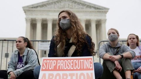 Qué pasará con el aborto en EU si la Corte Suprema anula el fallo de Roe vs Wade