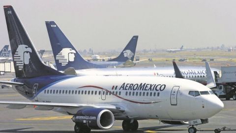 Aeroméxico acepta 30 vuelos diarios en el AIFA, tras incidente en el AICM