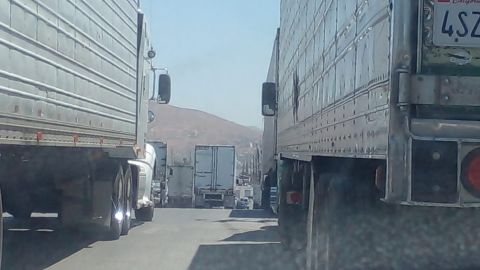 Falta coordinación de semáforos sobre bulevar Héctor Terán Terán de Tijuana