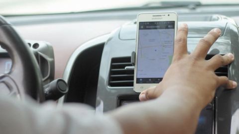 Chofer de Uber que era militar balea a ladrones que intentaron robarle auto