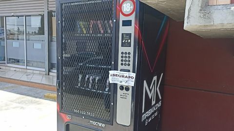 Suspenden máquinas expendedoras de cigarros electrónicos en Tijuana