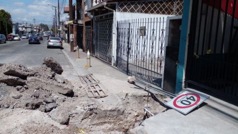 Entre baches y zanjas por CESPT, ciudadanos se encuentran inconformes