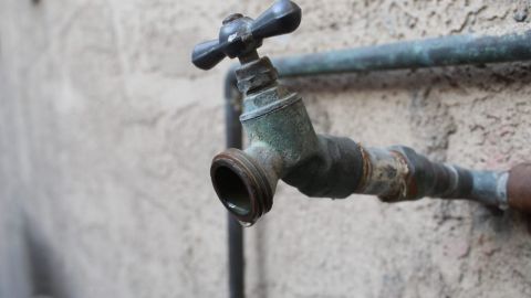 Vecinos de la colonia Durango sin agua desde el viernes