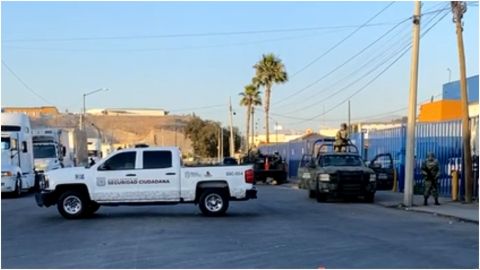 Arman fuerte operativo en fábrica abandonada