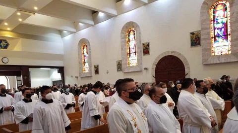 Con misa, despiden a sacerdote asesinado en Tecate