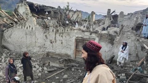Terremoto más grave desde 2005 deja casi un millar de muertos en Afganistán