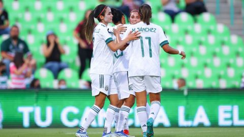 La Selección Mexicana Femenil goleó a Perú en el Estadio Corona