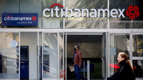 Banorte contrata Bank of America, presenta oferta no vinculante por Citibanamex