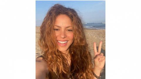 Shakira se da un respiro y abandona Barcelona con sus hijos