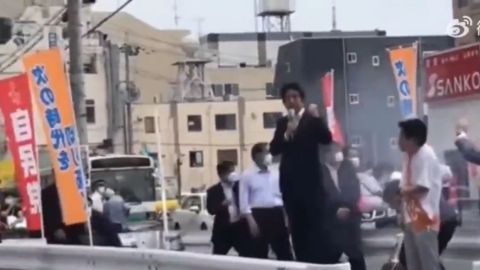 Captan en video el momento del ataque contra Shinzo Abe; exmandatario de Japón