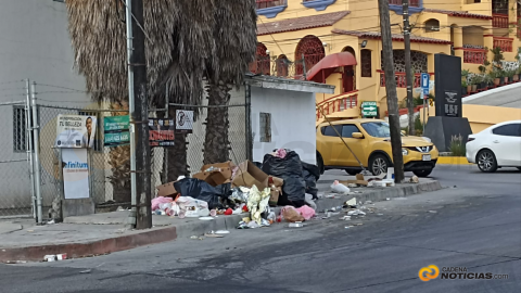 Denuncian basurero clandestino en colonia de Tijuana