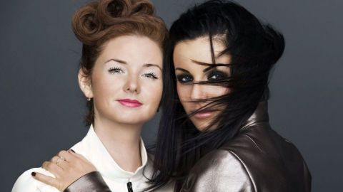 Vuelve a los escenarios t.A.T.u, el dúo ruso que escandalizó al mundo