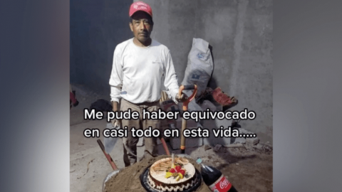 Albañiles celebran cumpleaños de su amigo con pastel y conmueven a internautas