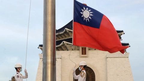 Despliegue militar en estrecho de Taiwán ante posible llegada de Nancy Pelosi