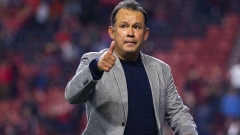 Juan Reynoso, ex técnico de Cruz Azul, será entrenador de la Selección de Perú