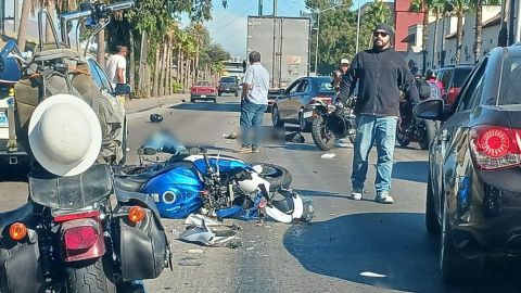 Dos personas mueren en accidente en motocicleta; un menor entre las víctimas