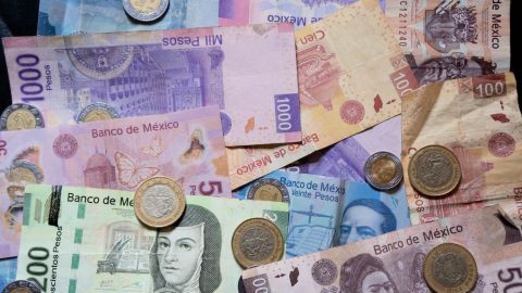 ¿Qué créditos se vuelven más caros con el alza de tasas del Banco de México?