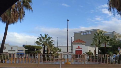 Comercios de Plaza Río cierran en su totatildad