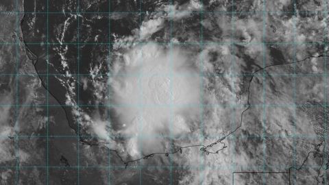 Prevén formación de depresión tropical en el Golfo de México