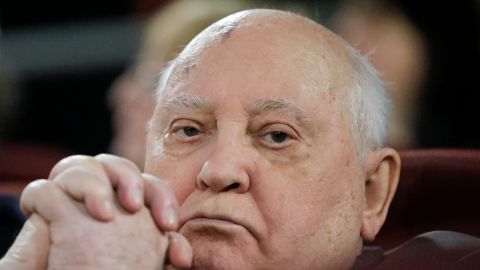 Mijaíl Gorbachov, que puso fin a la Guerra Fría, muere a los 91 años