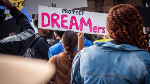 EEUU amplia el plan migratorio DACA para proteger los derechos de los 'dreamers'