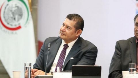 Alejandro Armenta es elegido como nuevo presidente del Senado