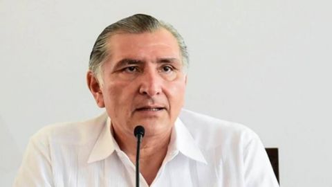 Adán Augusto López entrega cuarto informe de AMLO al Congreso