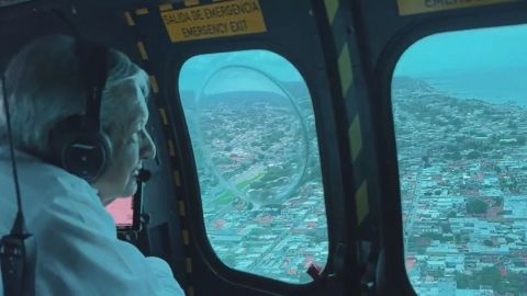 A bordo de un helicóptero militar, AMLO supervisó avances del Tren Maya