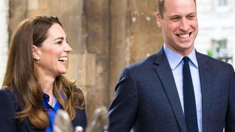 El Rey Carlos III nombra príncipes de Gales a Guillermo y Catalina