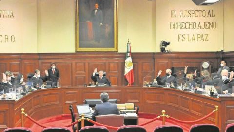 Morena busca prohibir a Corte invalidar o interpretar preceptos de Constitución