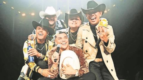 ¡Lo prometido es deuda!: Sheinbaum anuncia concierto de Grupo Firme en el Zócalo