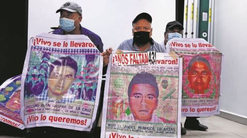 A 8 años del caso Ayotzinapa: 4 certezas y 9 inconsistencias en desaparición