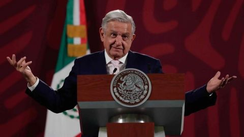 Se creen superiores en todo, están enseñando el cobre: AMLO sobre padre de Tabe