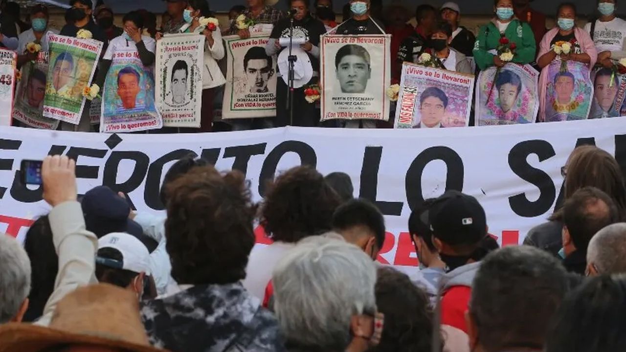Juez Desecha Amparo De General Contra Informe Por Caso Ayotzinapa