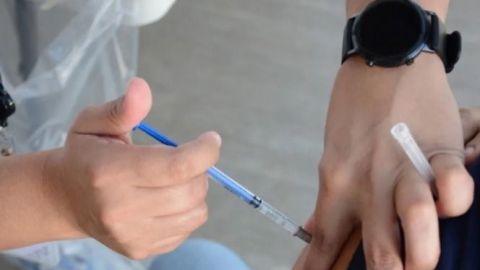 Inicia aplicación de la vacuna contra la influenza en Baja California