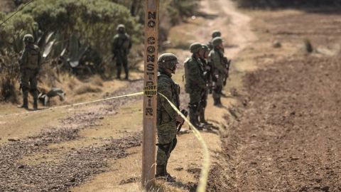 Ejército detectó amenaza de huachicoleros a AMLO