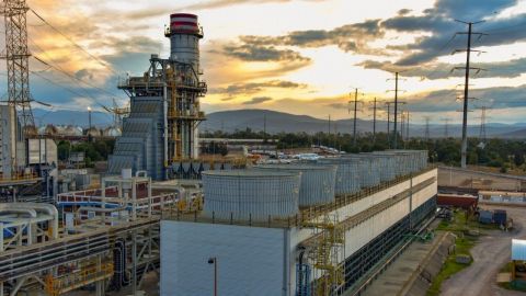 CFE invierte 379 mdd en central para atender demanda de Baja California y Sonora