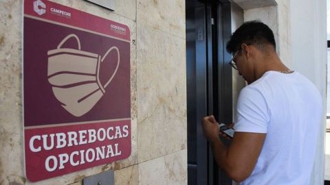 Uso de cubrebocas ya no es obligatorio en espacios cerrados: Secretaría de Salud