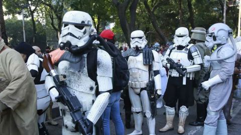 ¡Llegaron los Jedi! Arranca desfile de Star Wars en CDMX