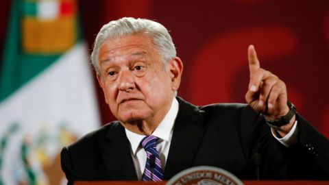 Asegura AMLO que ''no van a regresar los corruptos'' a la Presidencia en 2024