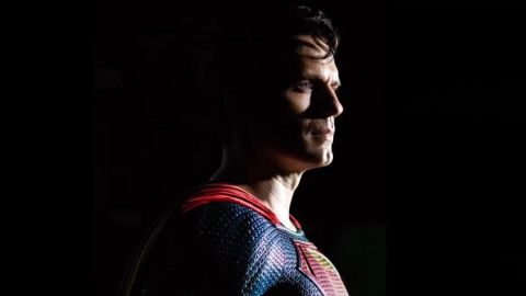 Henry Cavill hace oficial su regreso como Superman