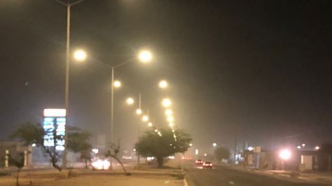 Pasa Mexicali noche con aire insalubre