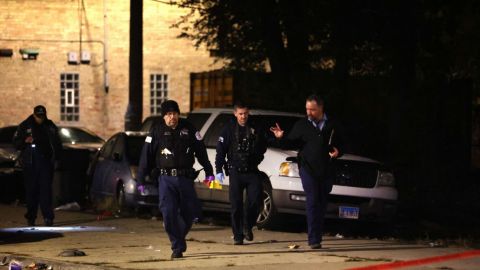 Tiroteo en Halloween deja 14 heridos en Chicago, entre ellos 3 niños