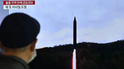 Corea del Norte dispara otros seis misiles balísticos