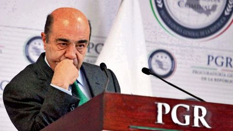 Desde el interior de la FGR querían que no se detuviera a Murillo Karam: AMLO