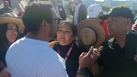Se pelean durante marcha de AMLO en Tijuana