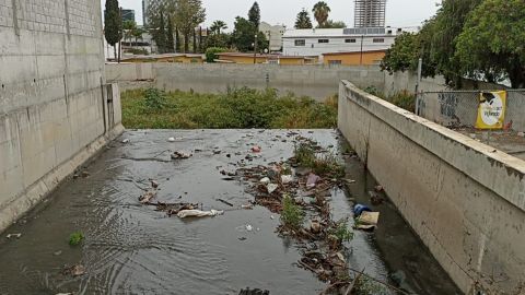 Piden no tirar basura en desarenadores para evitar inundaciones