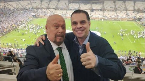 Emotiva despedida de Martinoli al 'Perro' Bermúdez en la Copa del Mundo